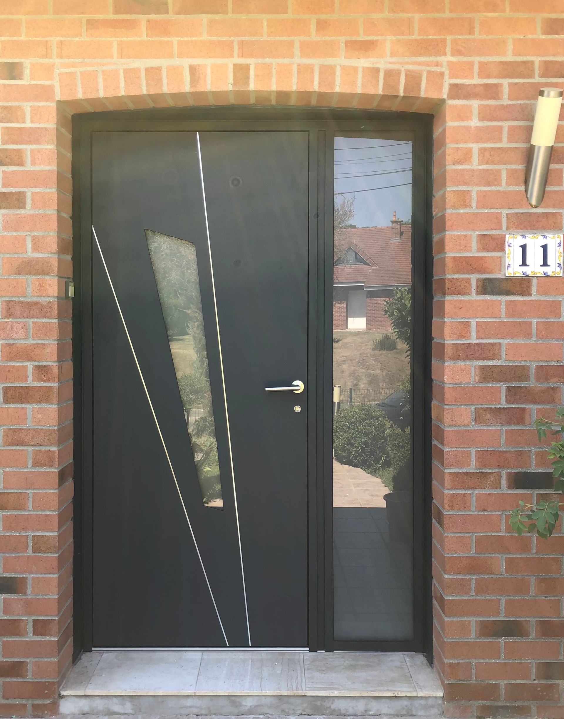 porte d'entrée sur mesure alu