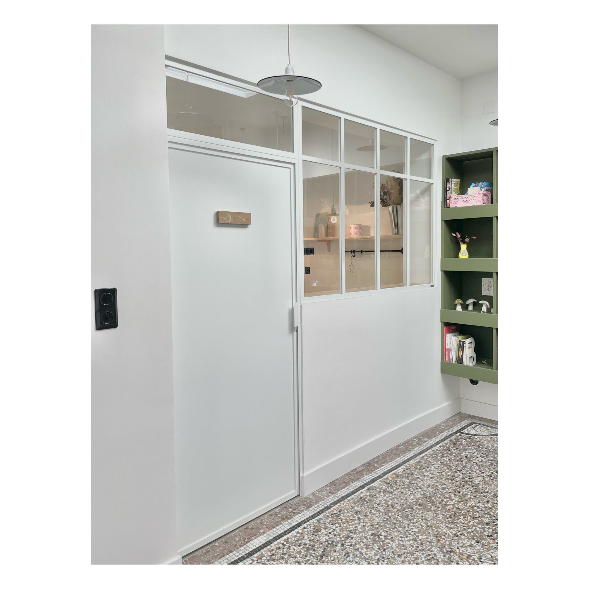 verrière d'atelier et porte en acier