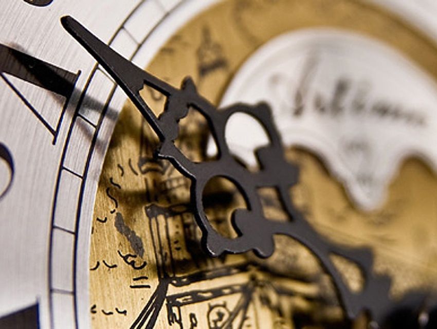 Gros plan sur une horloge