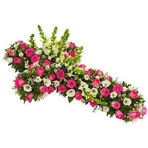 Croix de fleurs rose, blanche et verte