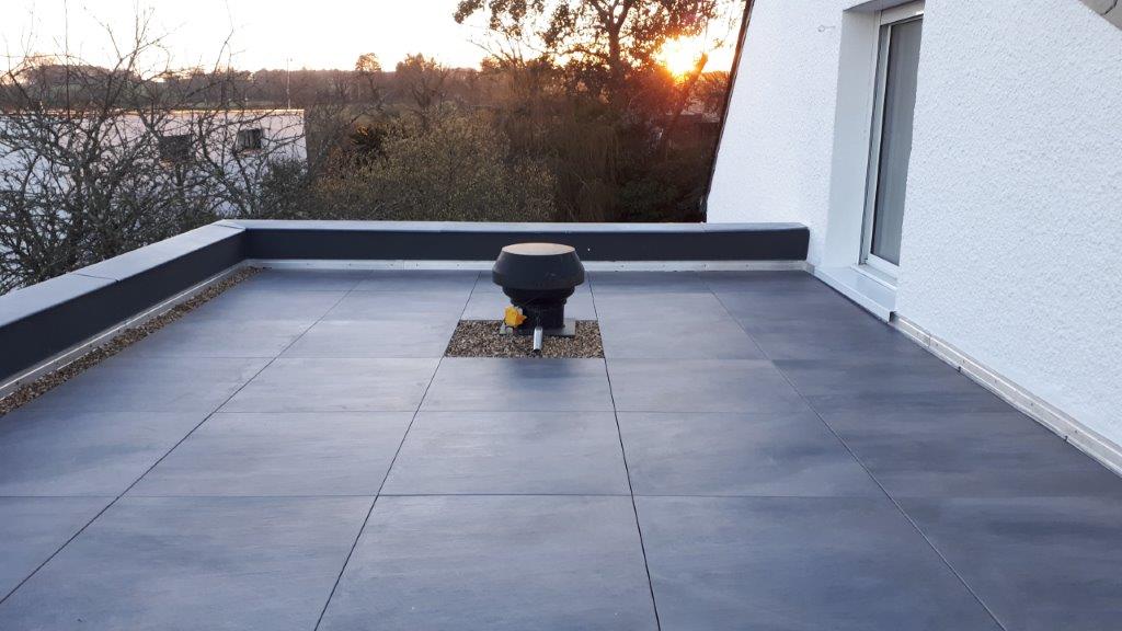 Carrelage extérieur de toit