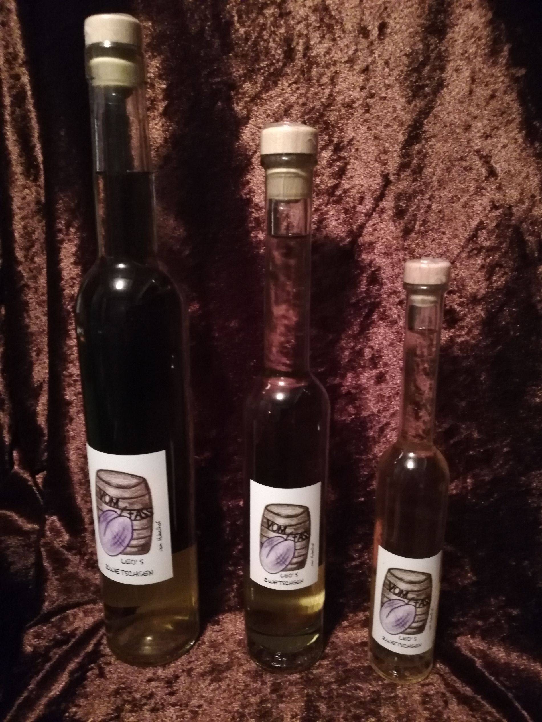 Fass Birne Brand Williams Flaschen Schnaps Keller Angebot Geschenk Event Hofladen Schnapsdegustation