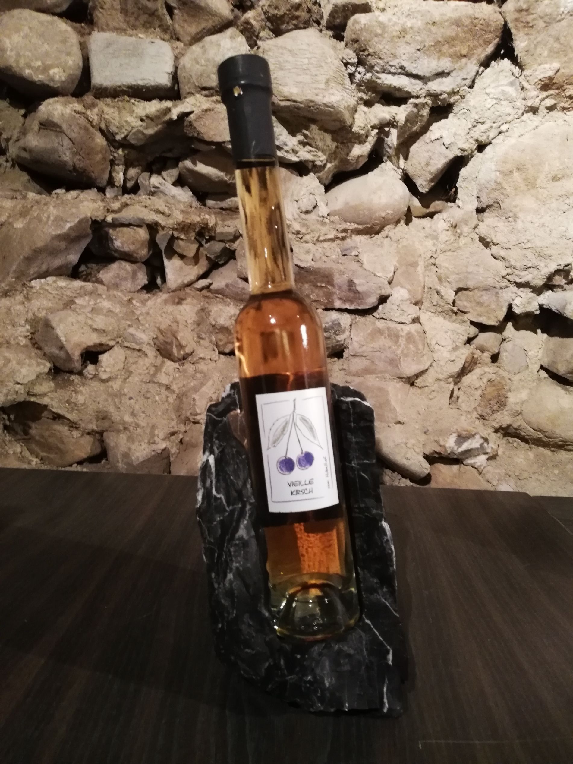 Fass Birne Brand Williams Flaschen Schnaps Keller Angebot Geschenk Event Hofladen Schnapsdegustation