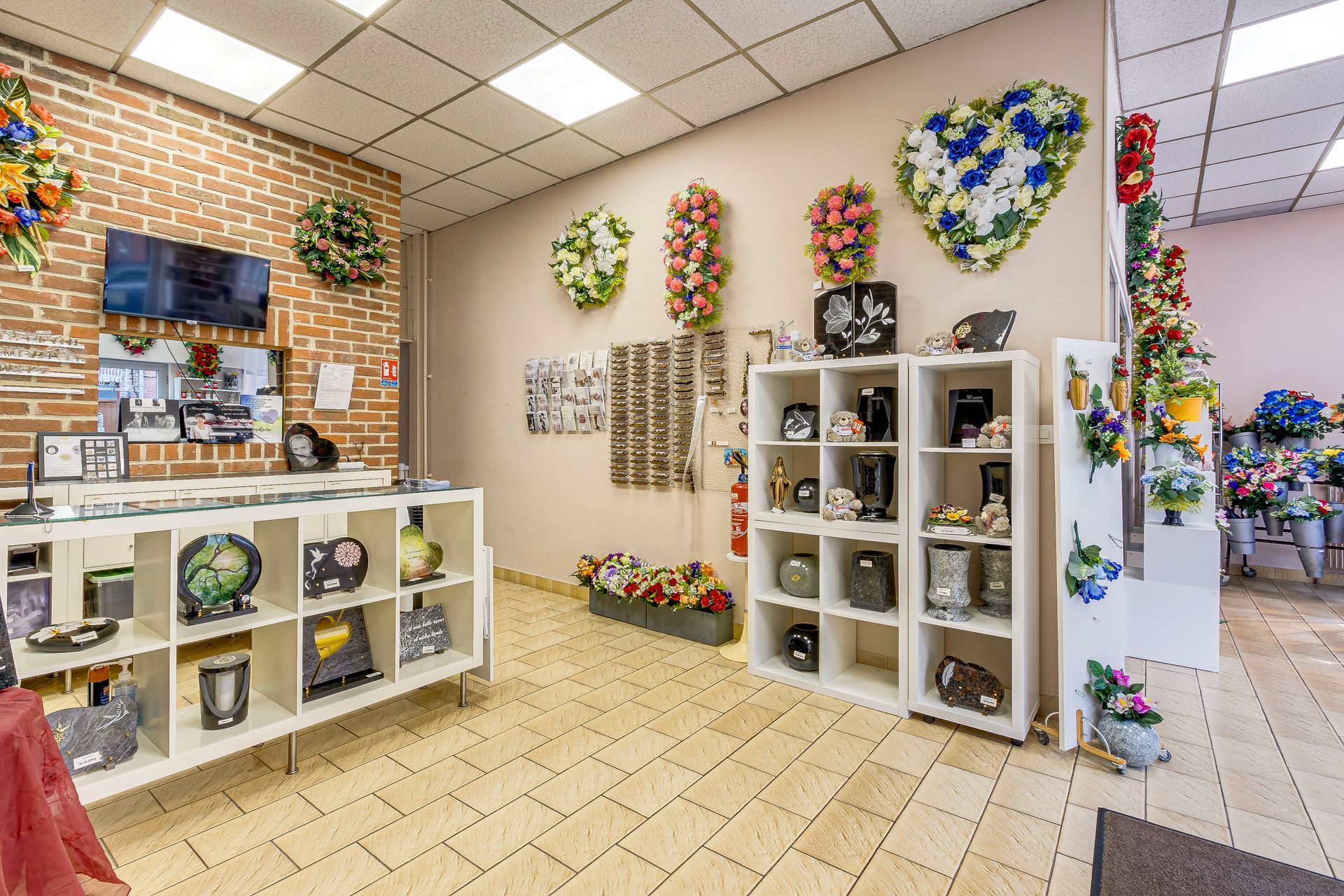 Intérieur du salon funéraire des Pompes Funèbres Durot