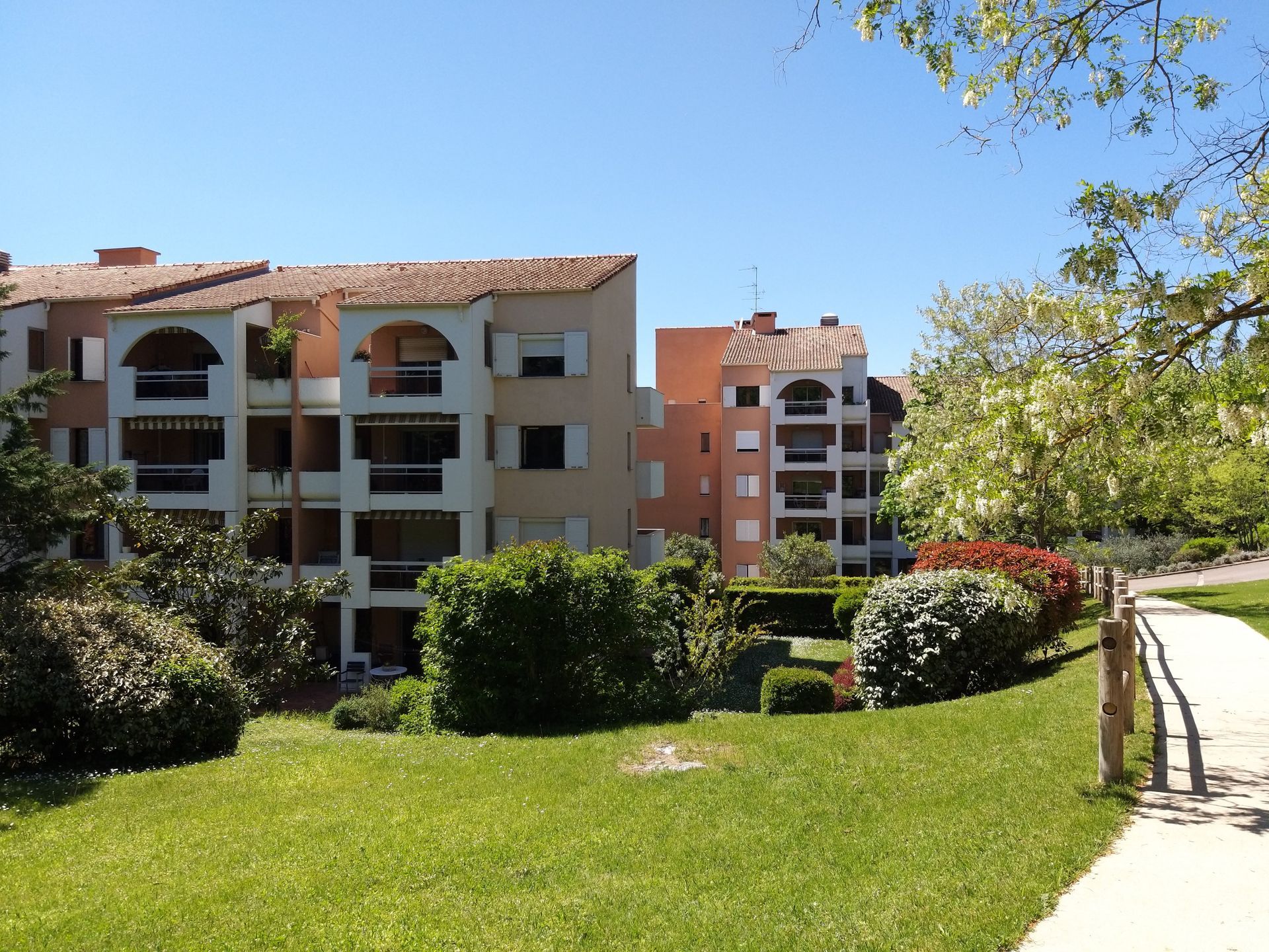 Deux immeubles de la copropriété