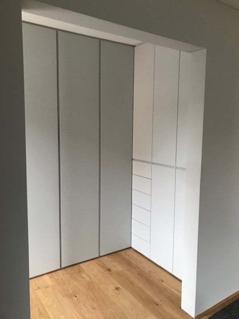 Wandschrank