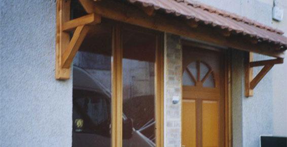 Pose fenêtres bois à Mornand-en-Forez