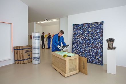 tolmien-umzuege-kartons-packmaterial