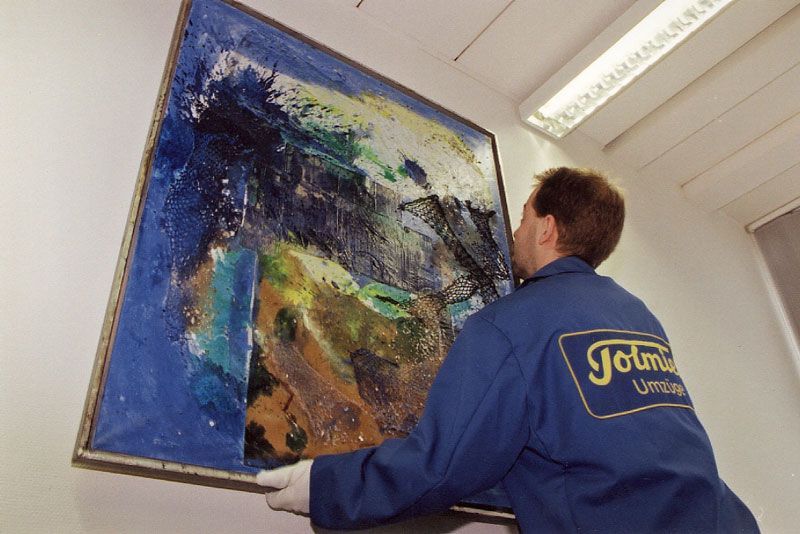 tolmien-fine-art-logistics