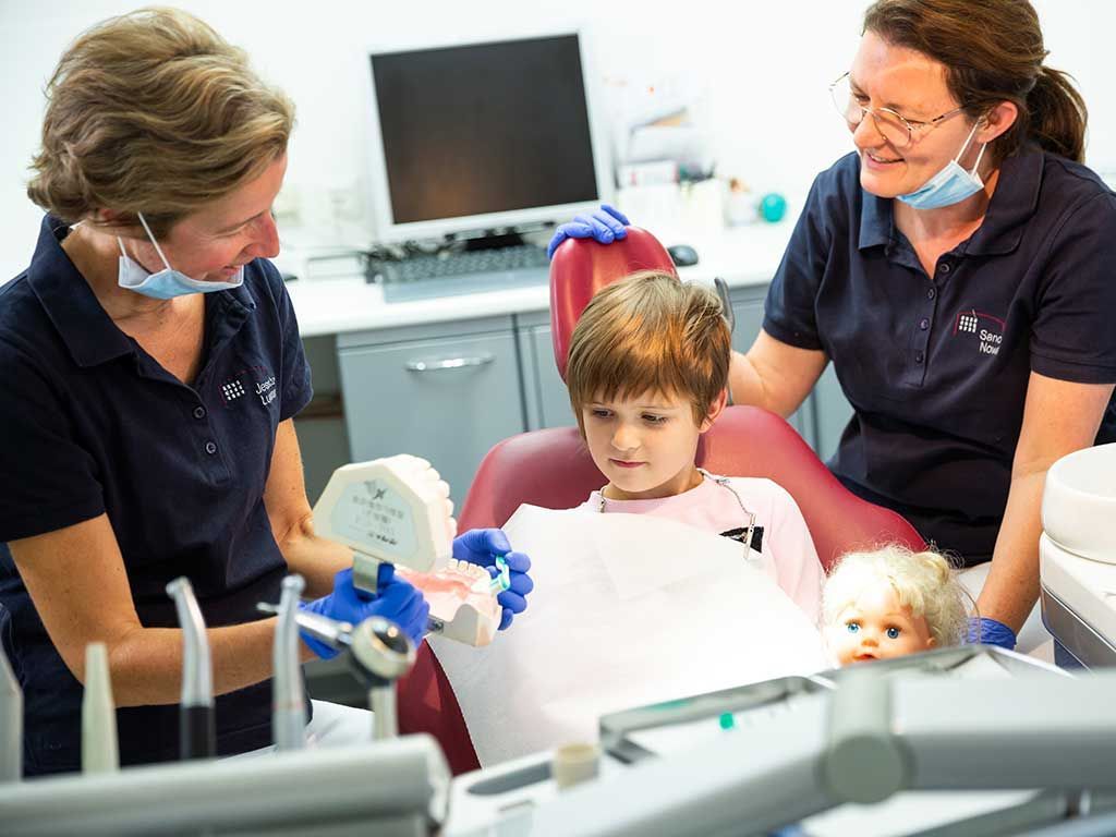 Zahnbehandlung für Kinder und Jugendliche