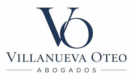 Logotipo de Villanueva Oteo Abogados en letras serif azul oscuro sobre fondo blanco