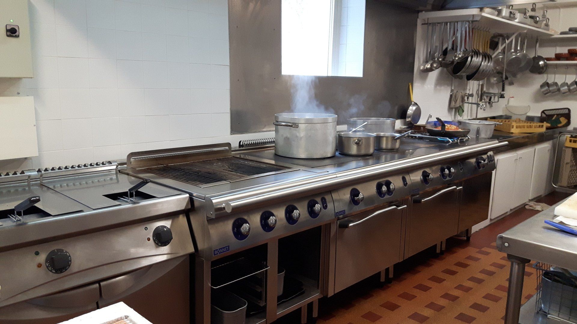 équipement cuisine professionnelle