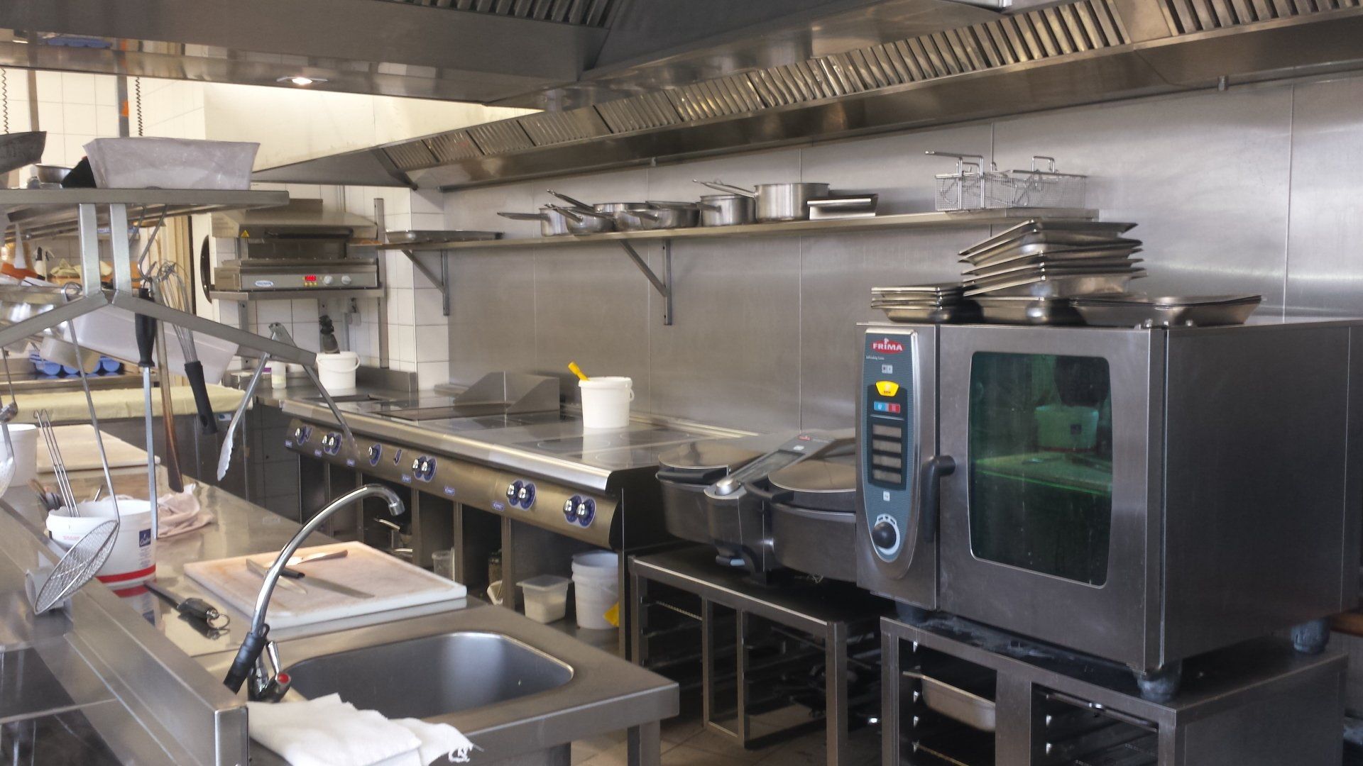 installation cuisine pro