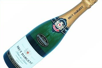 Grüne und goldene Flasche Brut Dargent Sekt.