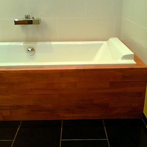 Wannenverkleidung Holz