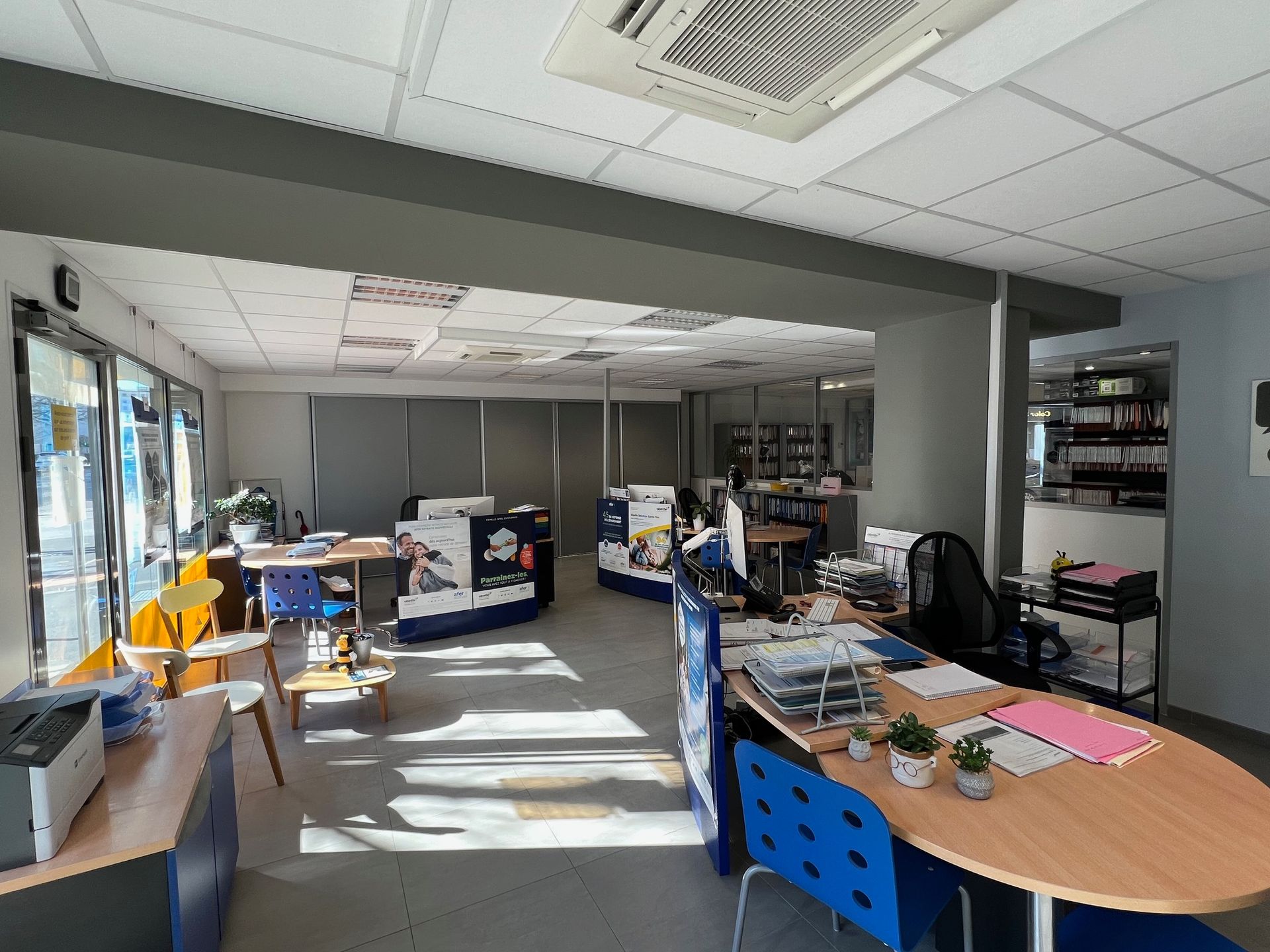 Les bureaux de l'agence Abeille Assurances Olivier Chalons.
