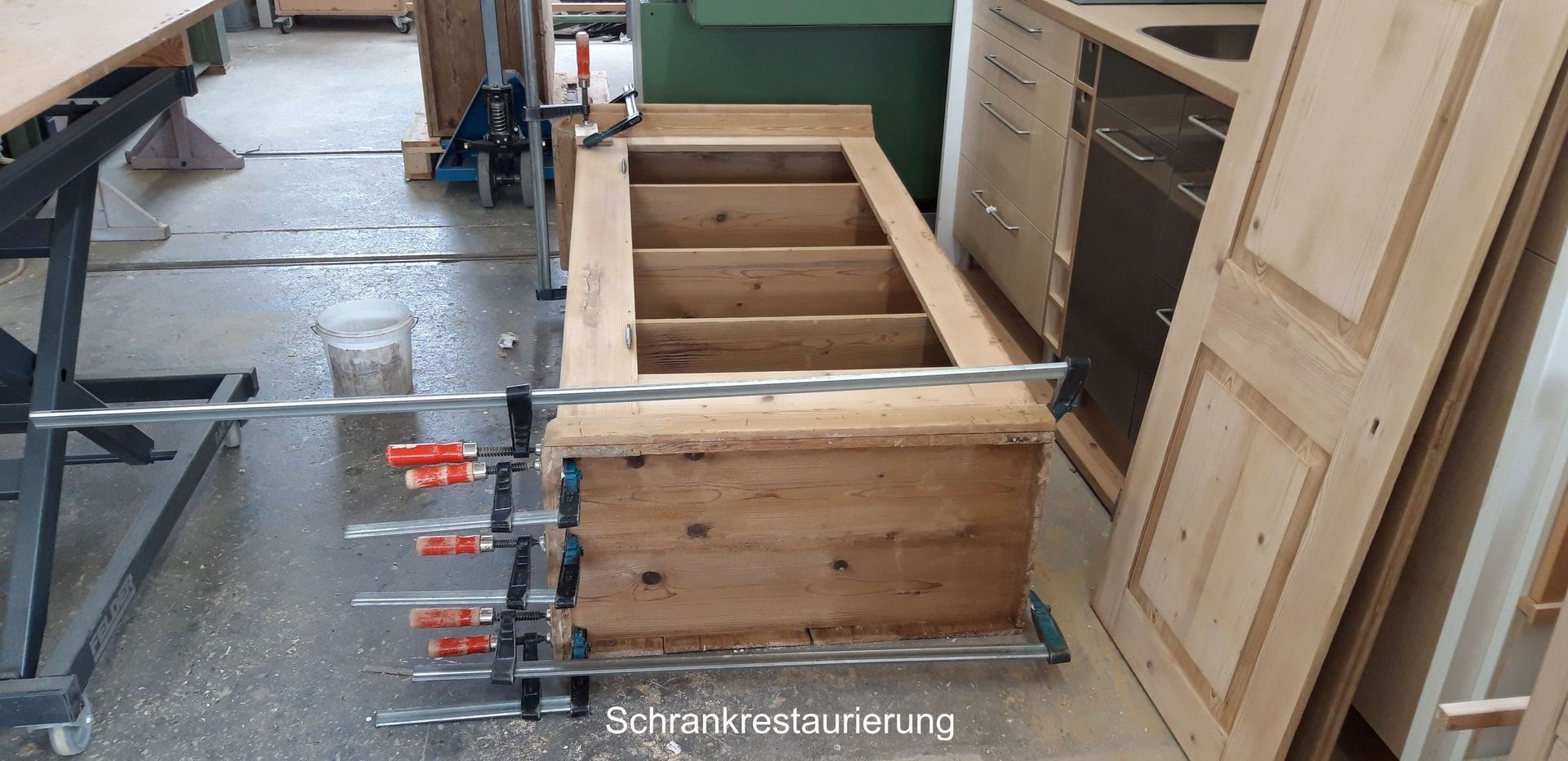 Huber Schreinerei A - Z