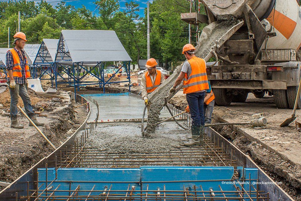 Beton wird aufgeschüttet