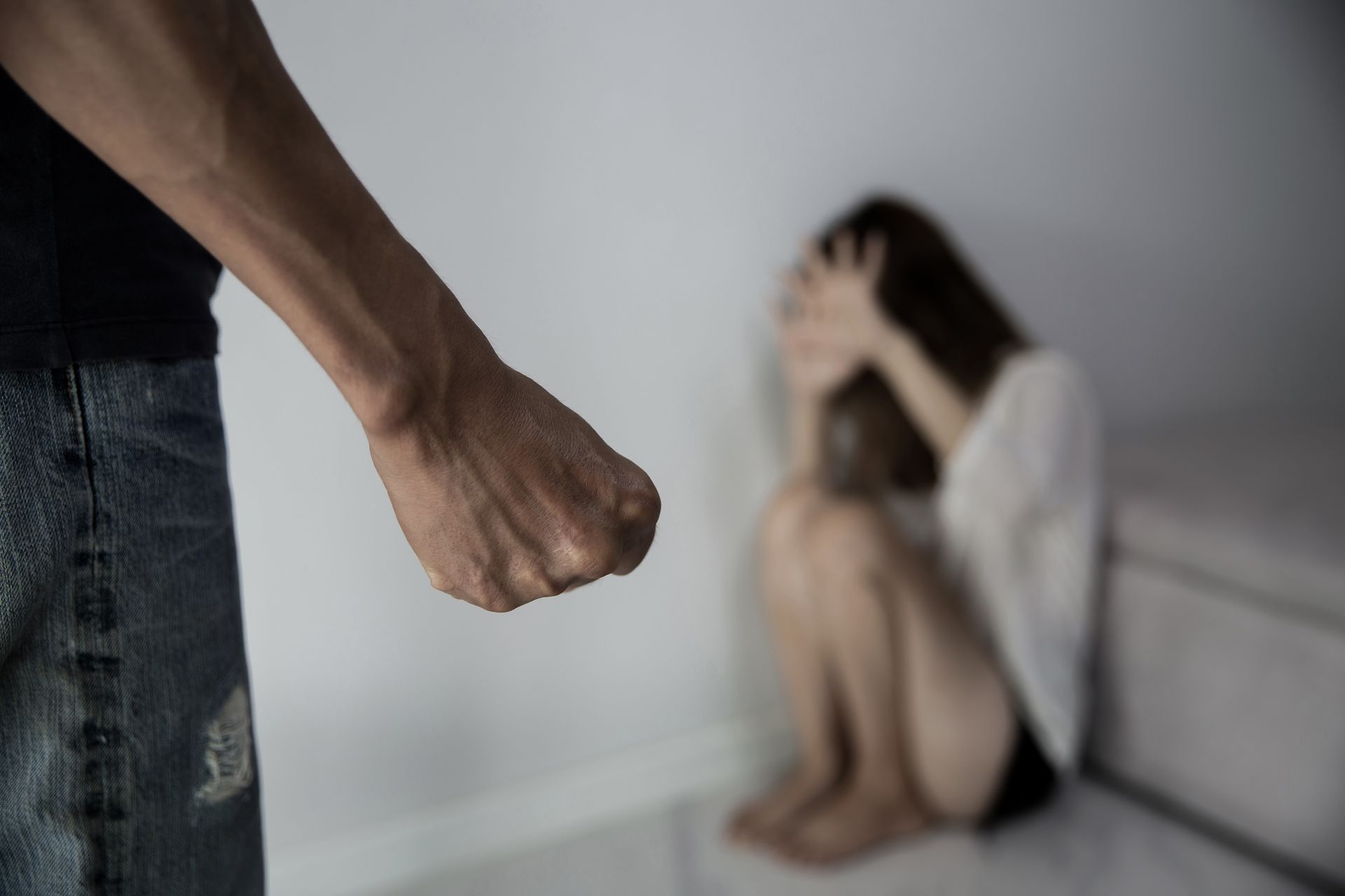 Un mari menace sa femme