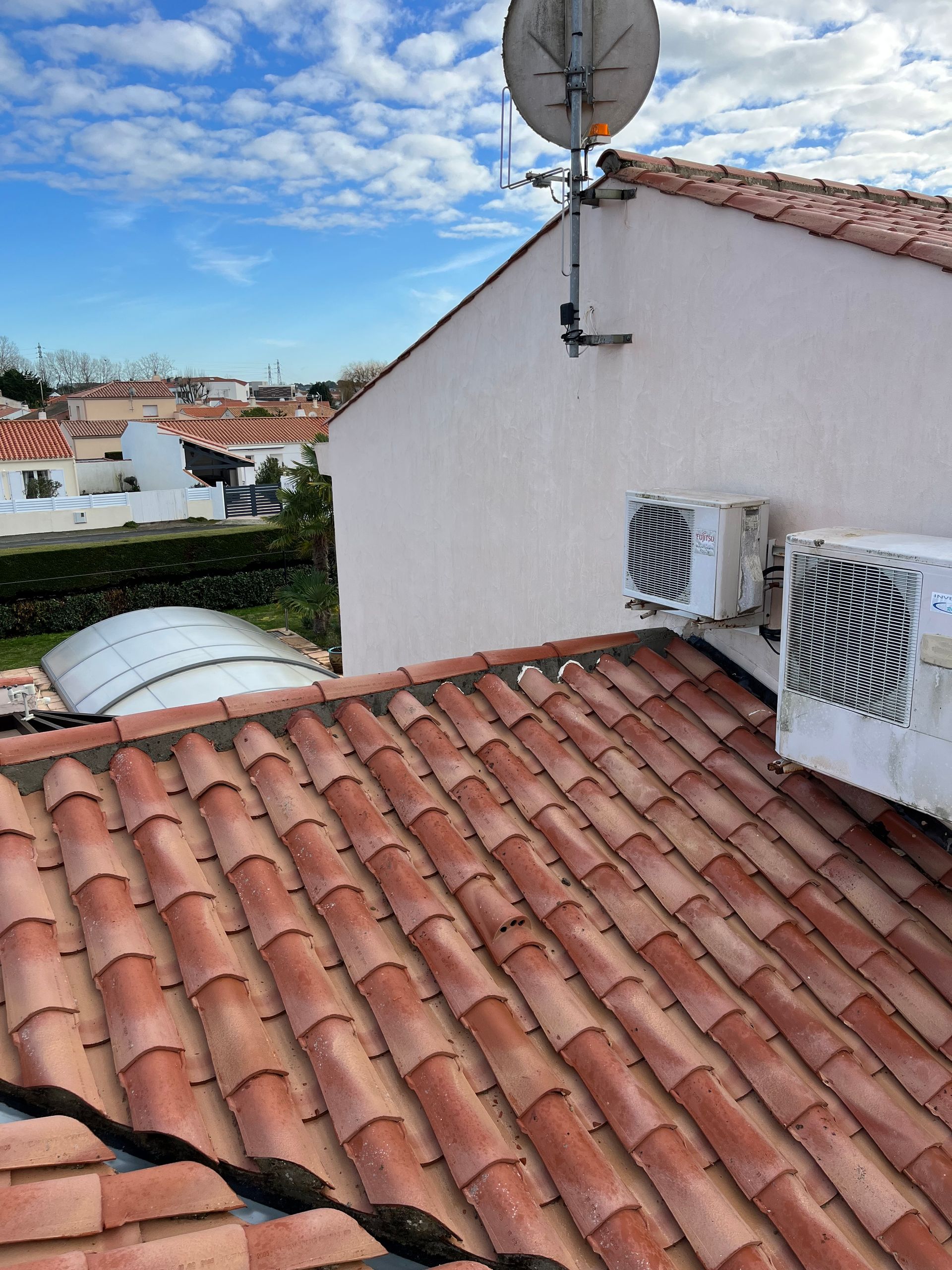 Façade avec PAC propre