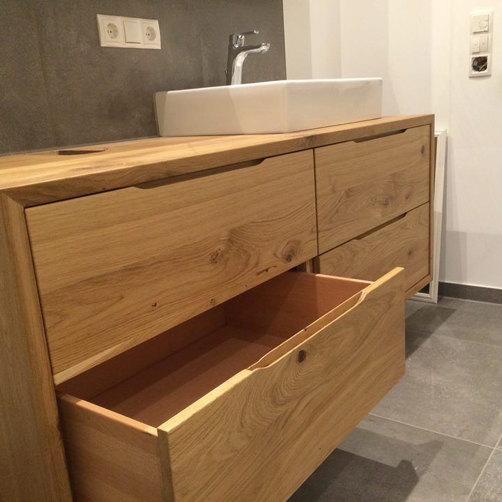 Waschbecken aus Holz