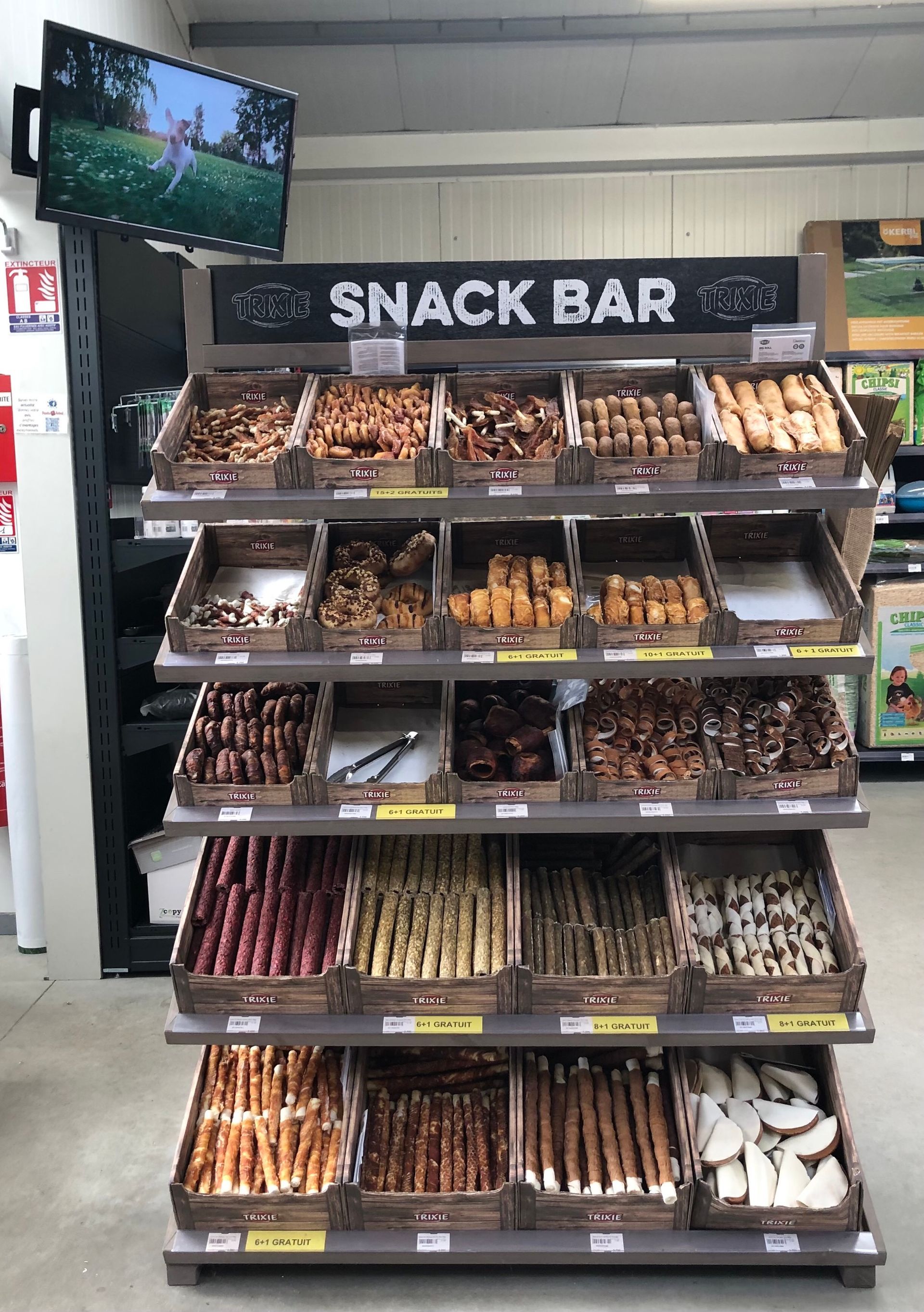 Snack bar