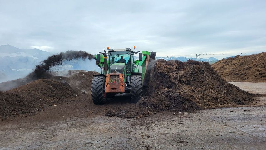 Roos Kompost Ag Kompostierung und Grüngutentsorung Zentralschweiz