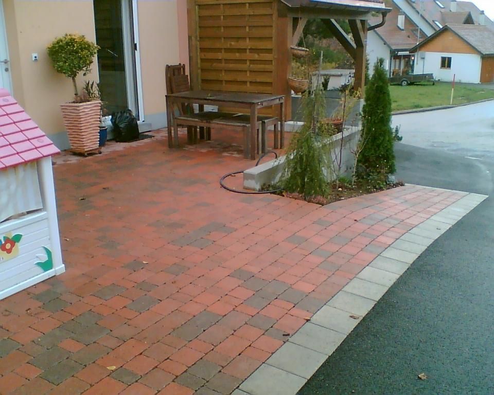 Terrassement, le génie civil et les aménagements extérieurs à Le Vaud - Pécoud & Fils