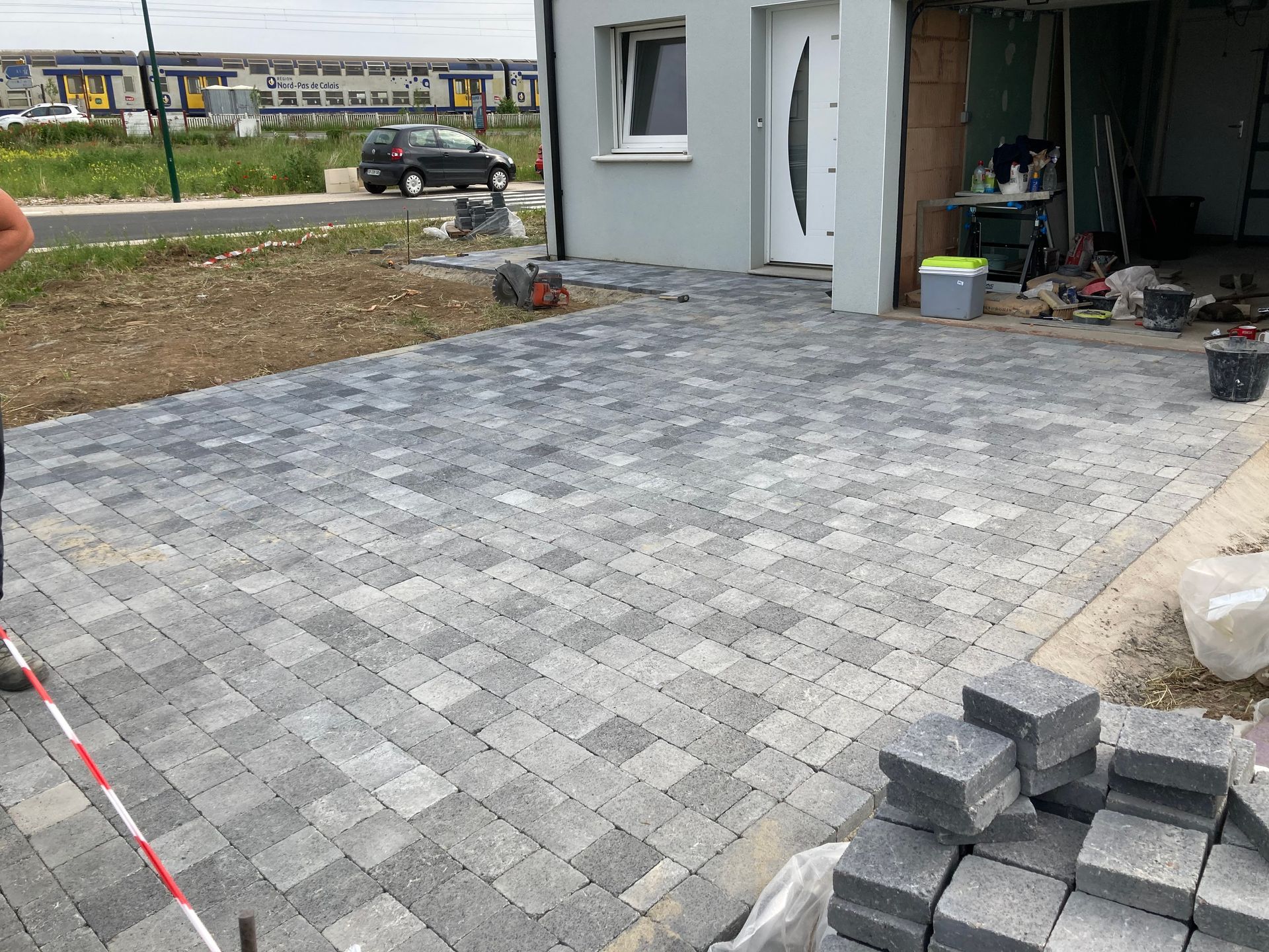 Construction d'une terrasse avec des pavés