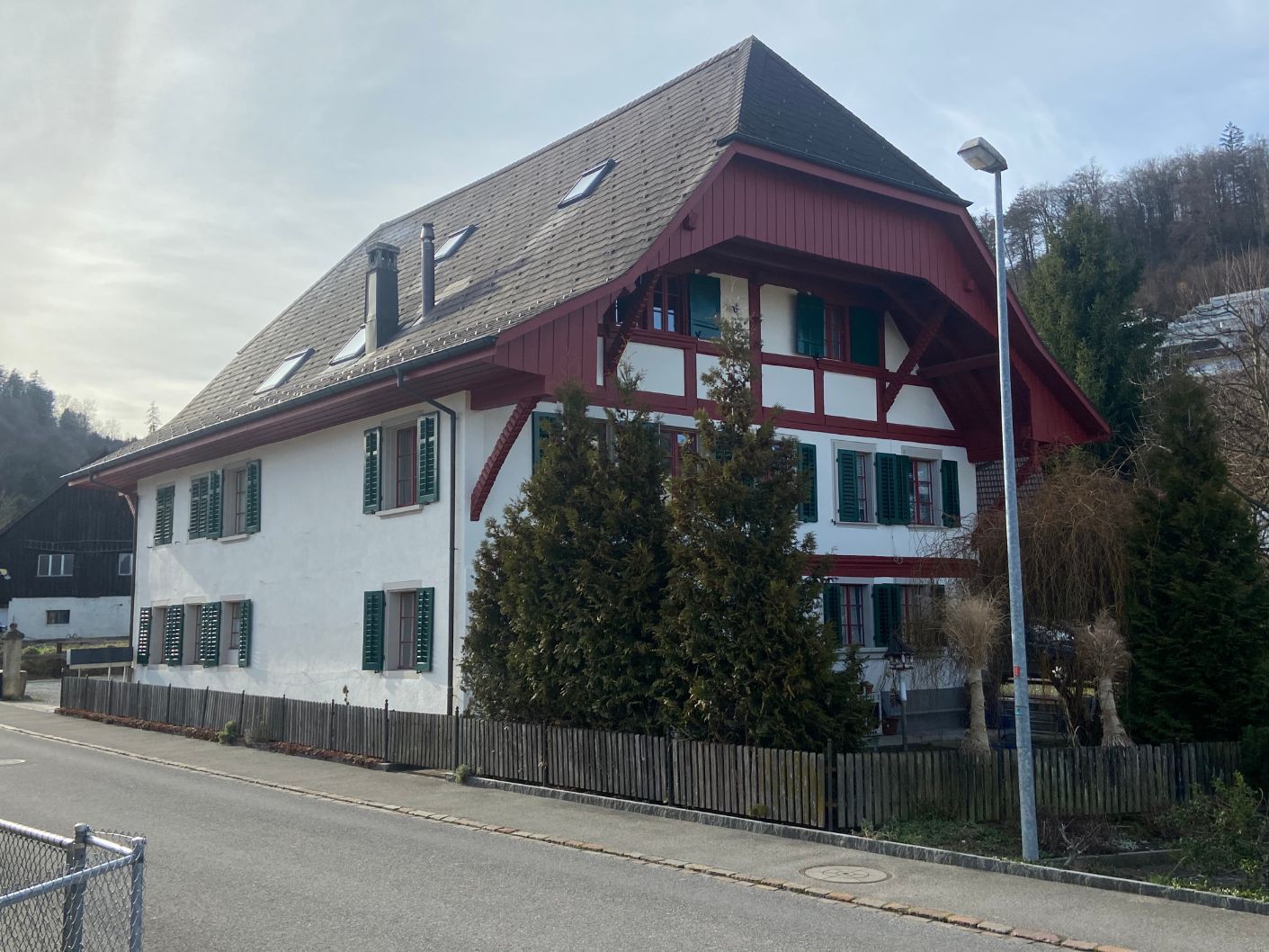 Maler Wild Schafisheim Schimmelentfernung Malen Streichen Tapeten Fassaden