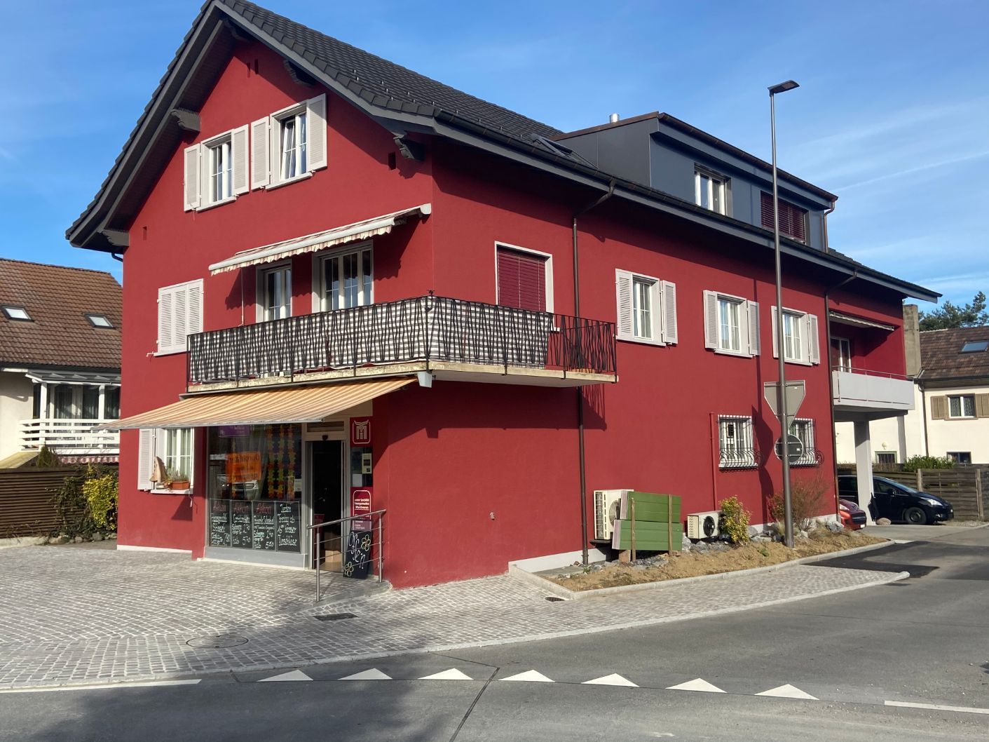 Maler Wild Schafisheim Schimmelentfernung Malen Streichen Tapeten Fassaden