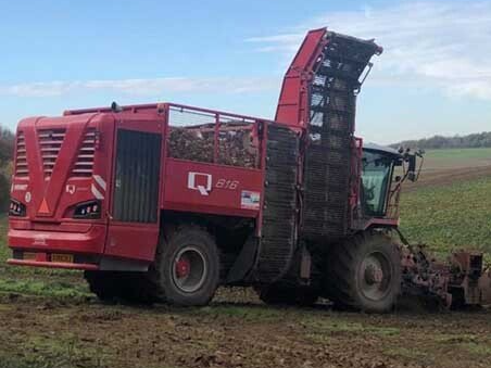 Engin agricole pour betterave