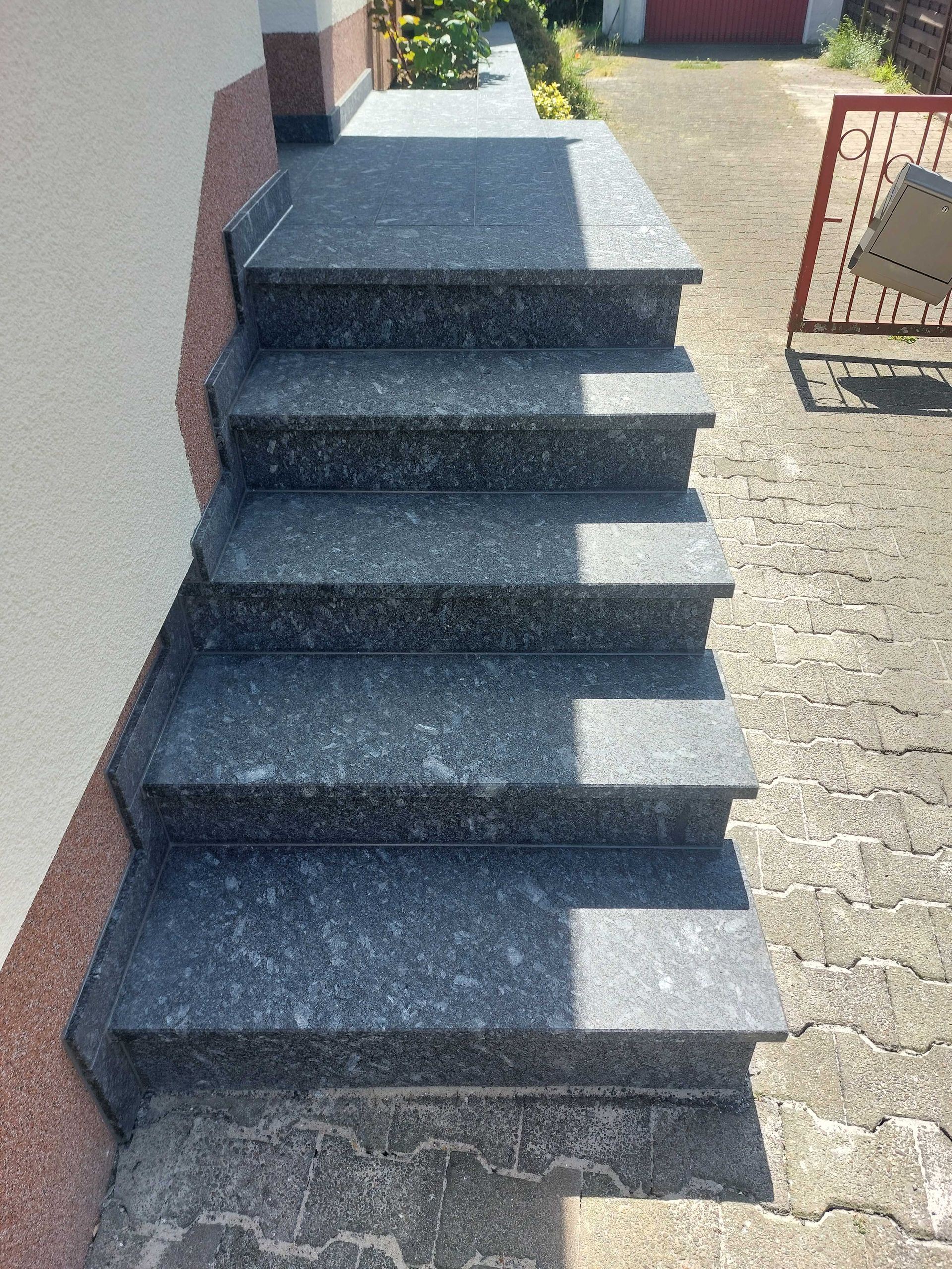 Natursteinarbeiten von der Rudolf Bibl Baugesellschaft mbH