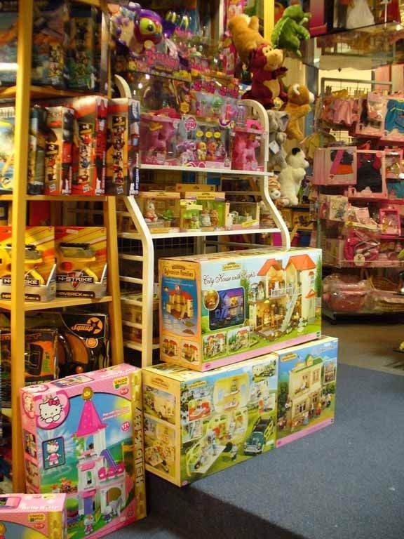 Arc-en-Ciel - intérieur du magasin - Neuchâtel