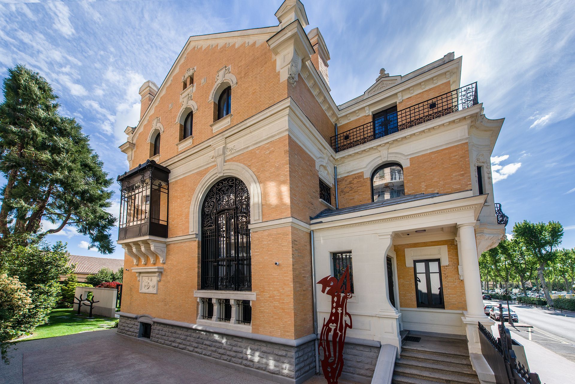 Façade extérieure JMC