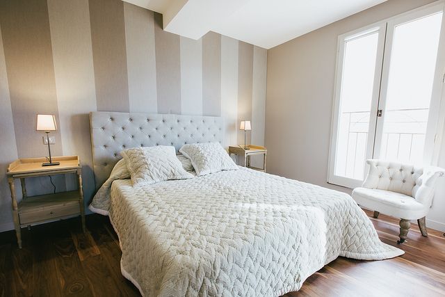 Chambre à dominante blanche