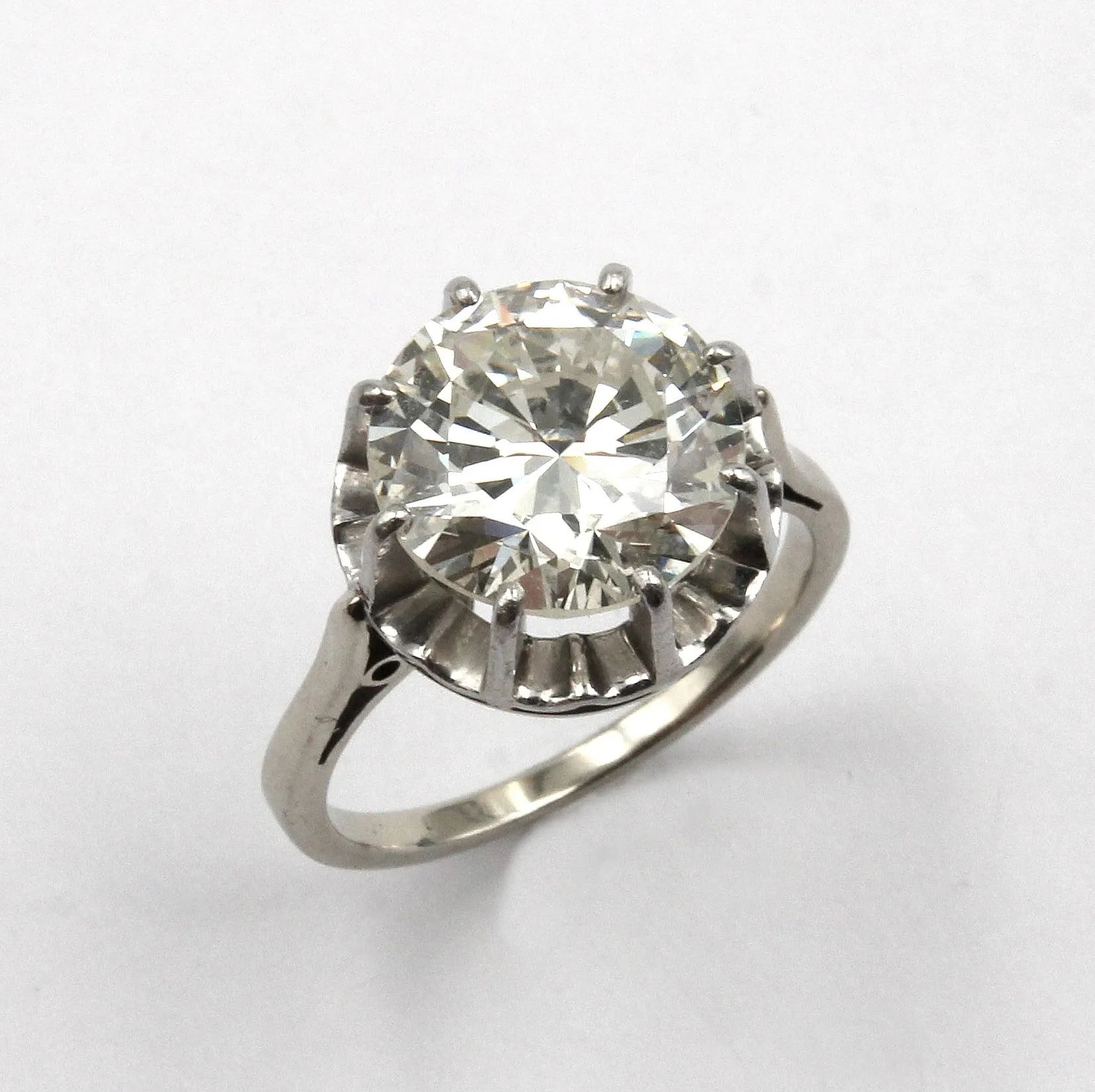 Solitaire 4,30ct adjugé 19650e