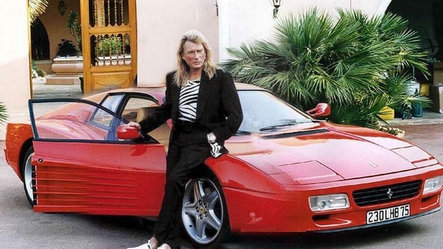 Ferrari 512 TR de Johnny Halliday (adjugée 302 400 €)