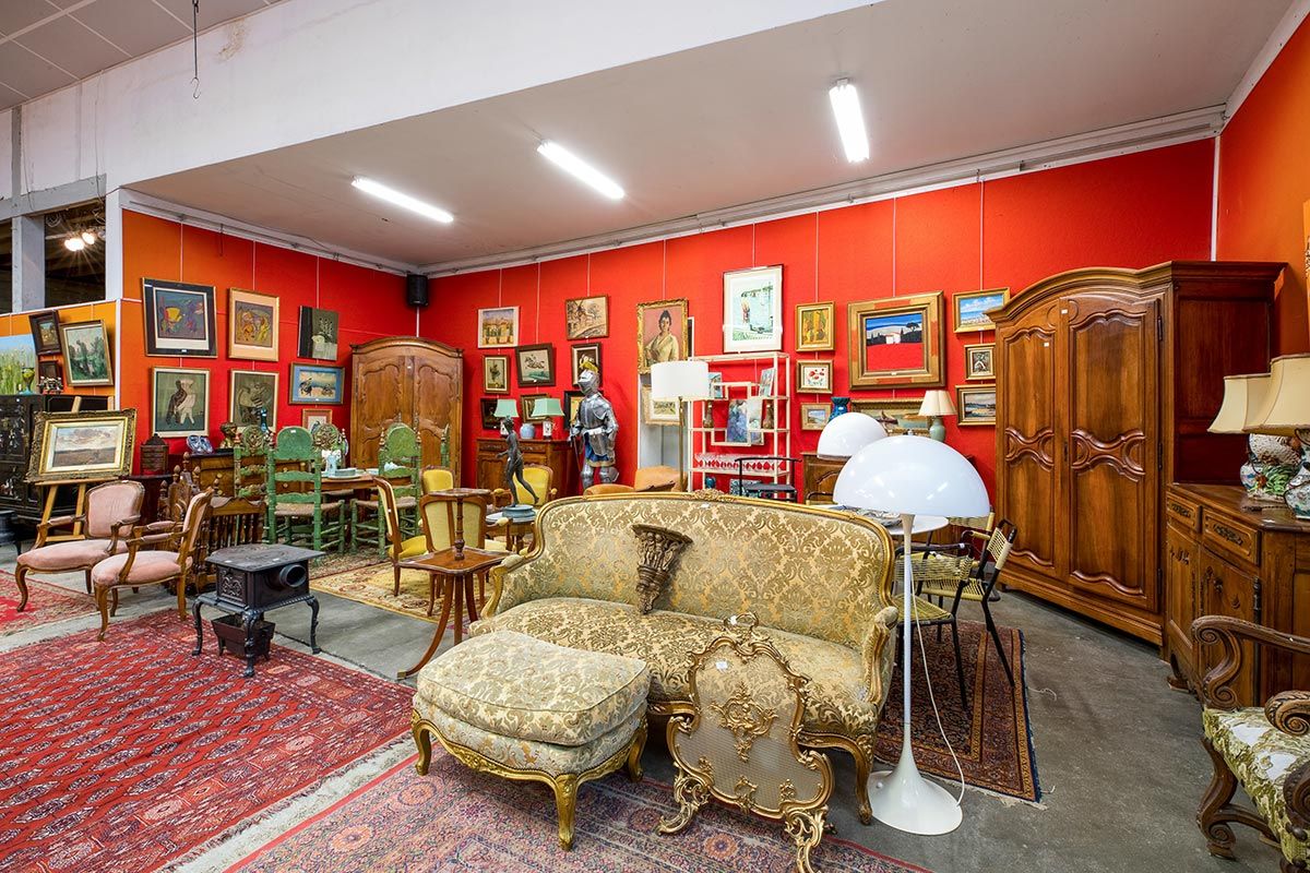 Salle d'exposition à Montargis Enchères