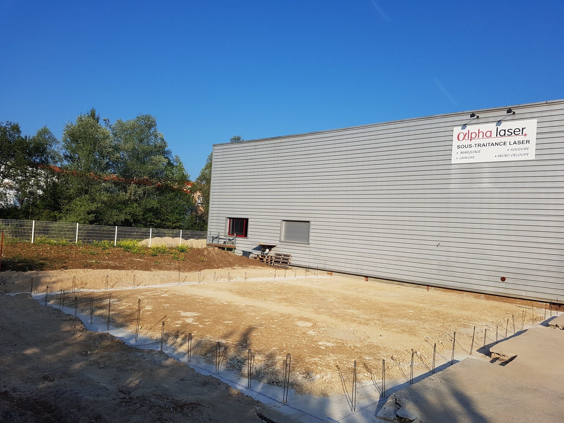 Terrassement annexe à l'entreprise