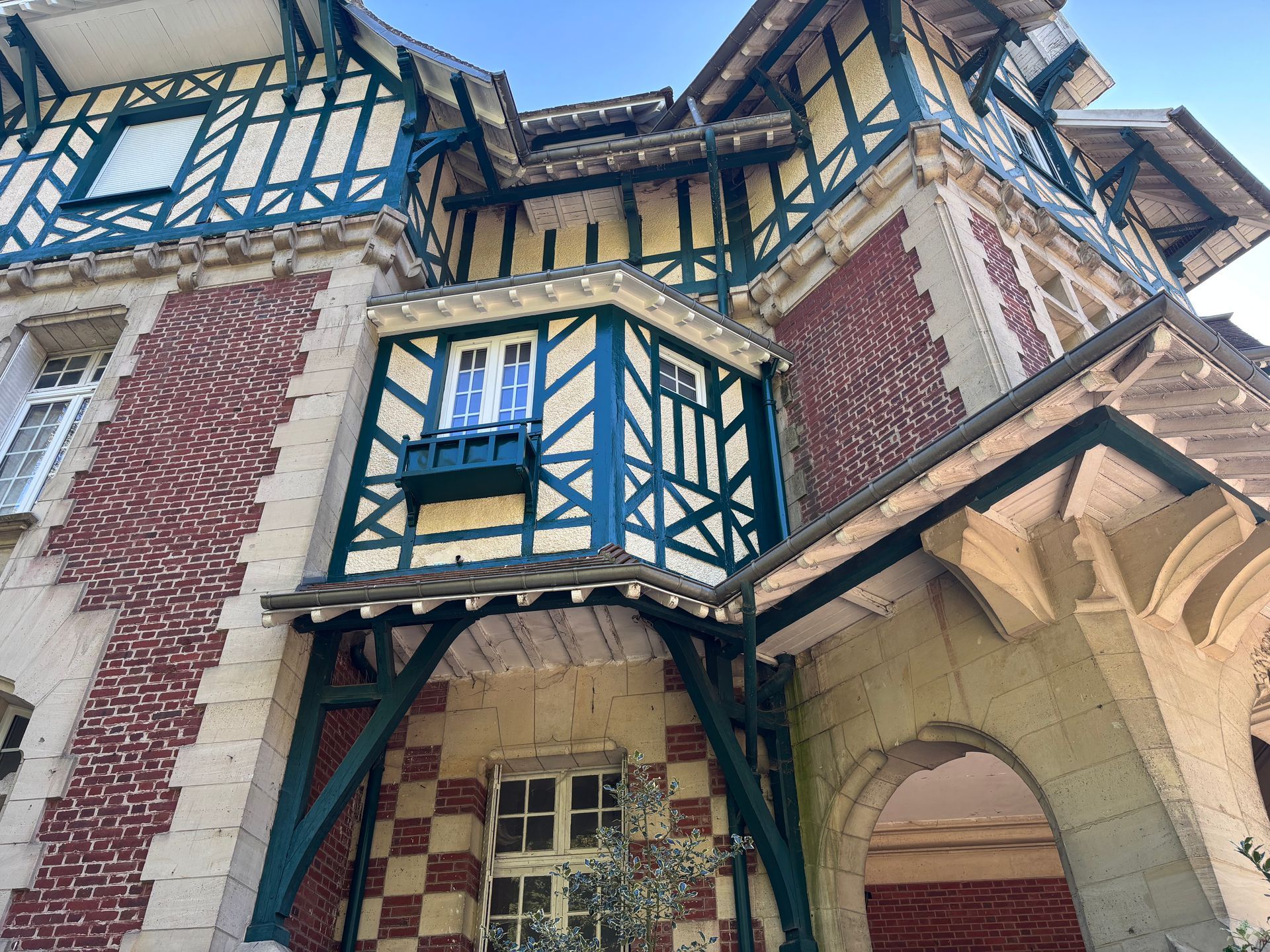 Une façade d'une villa