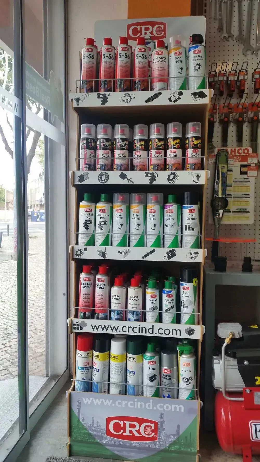 Spray