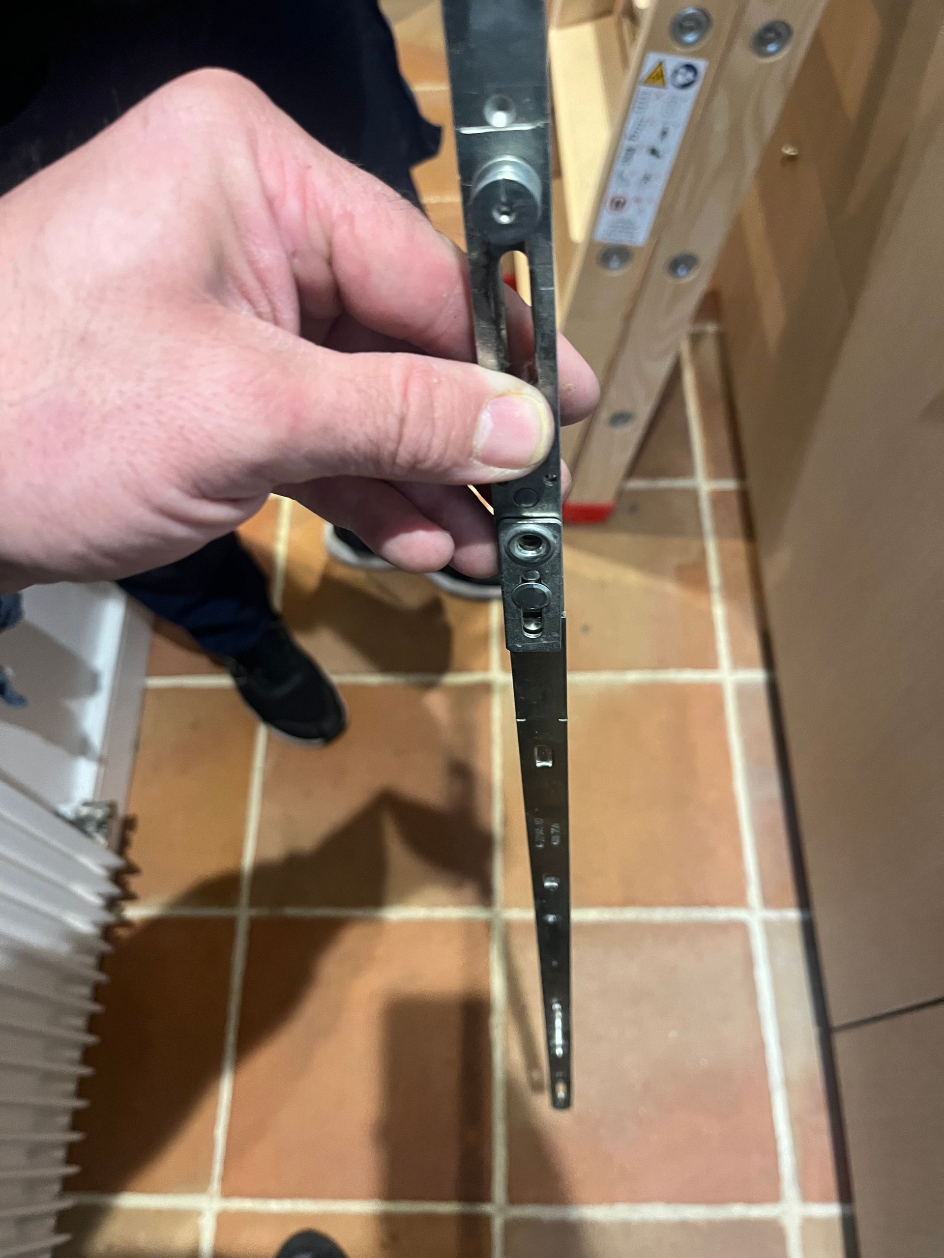 Mécanisme d'ouverture et de fermeture d'une fenêtre