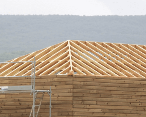 Construction de charpente en bois