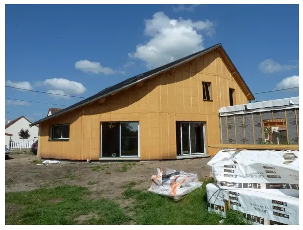 Construction de maison avec une ossature bois