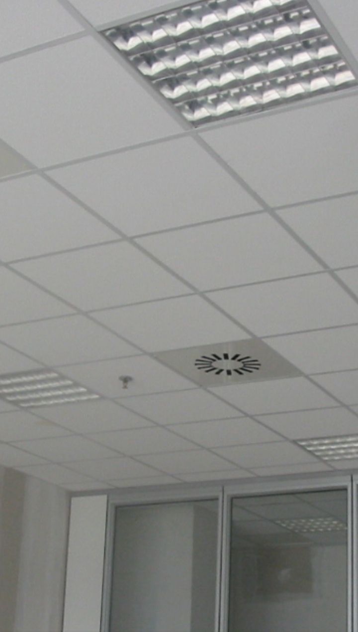 Controsoffitto con areazione