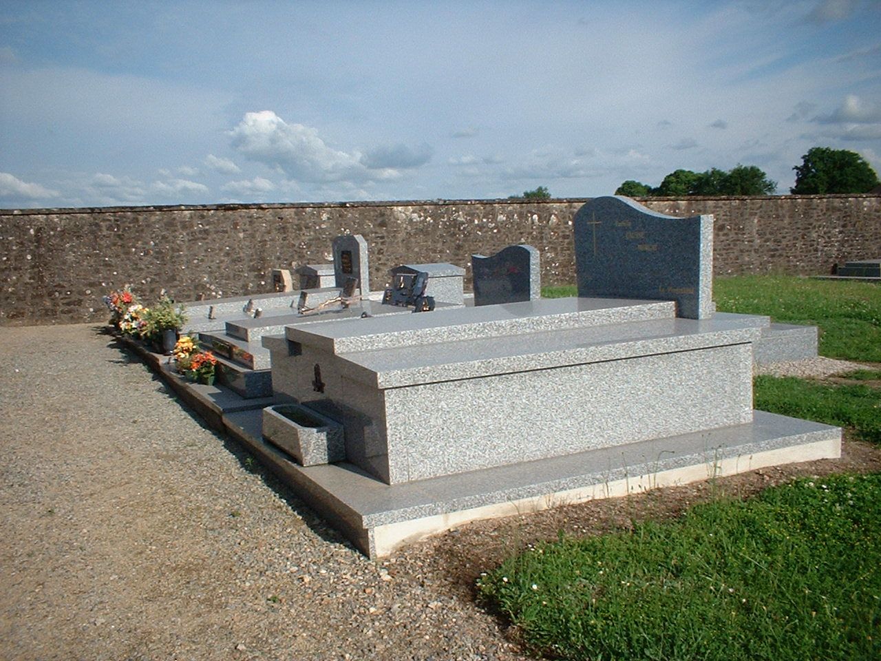 Monument funéraire