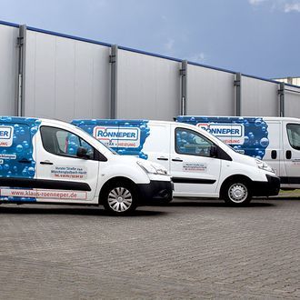 Firmenwagen von Rönneper Sanitär und Heizung in Mönchengladbach