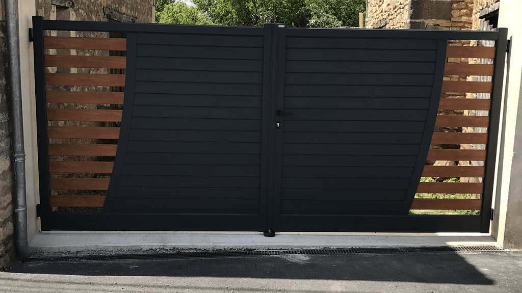 flavier alu pose portail