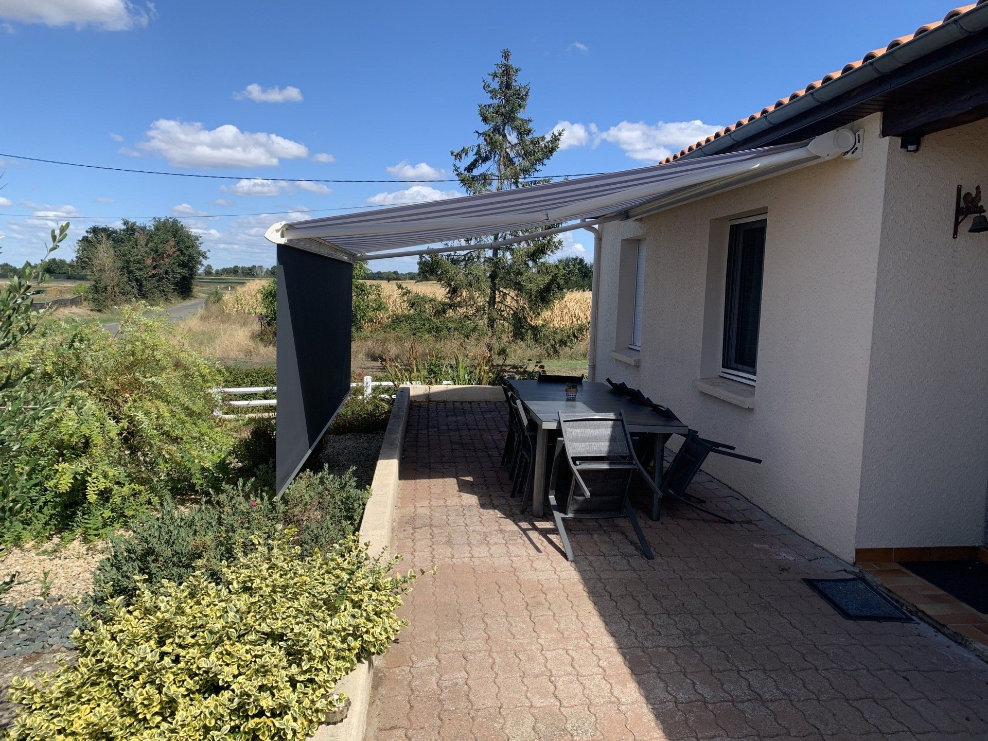 création pergola aluminium